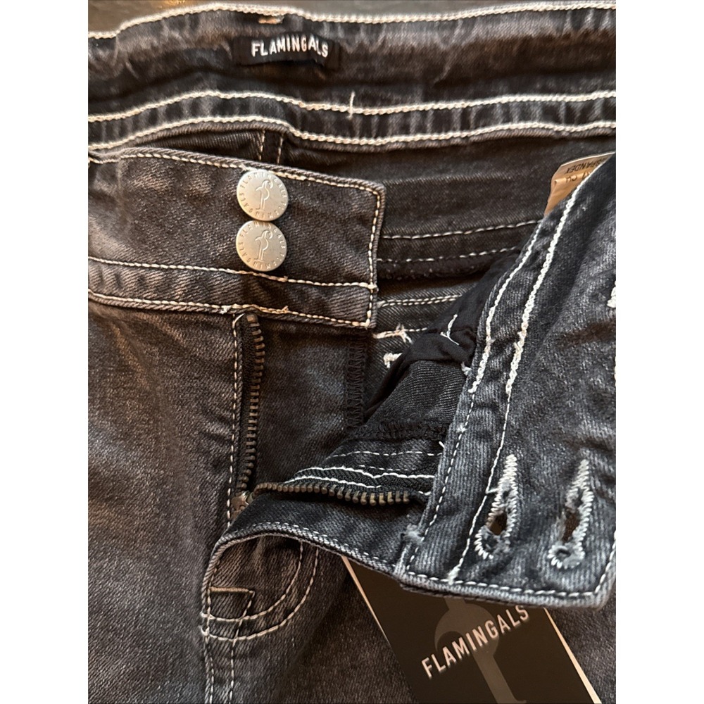Flamingals Straight Leg Jeans Women 2XL Black NEW Distressed Mid-Rise 30.5 In - Picture 8 of 16